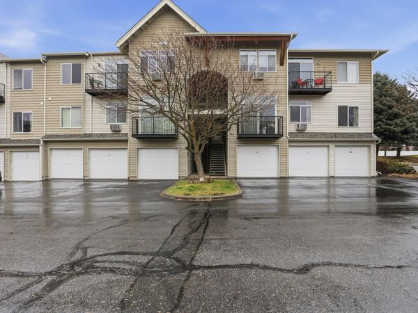 22855 E Country Vista Dr, Liberty Lake, WA 99019