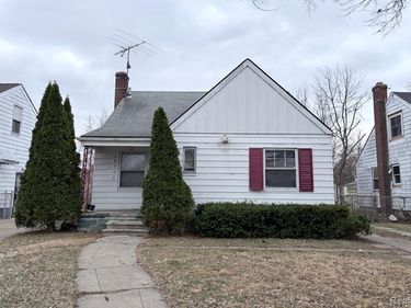 20300 Hickory Street , Detroit, MI 48205