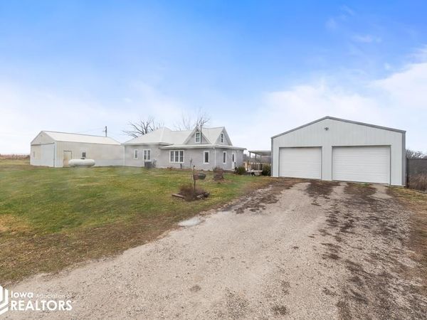 28322 170th Street, Bloomfield, IA 52537