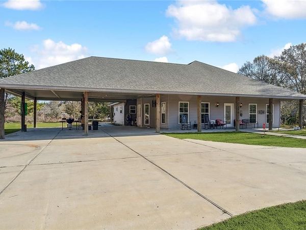 320 YEARLING Loop , Pearl River, LA 70452