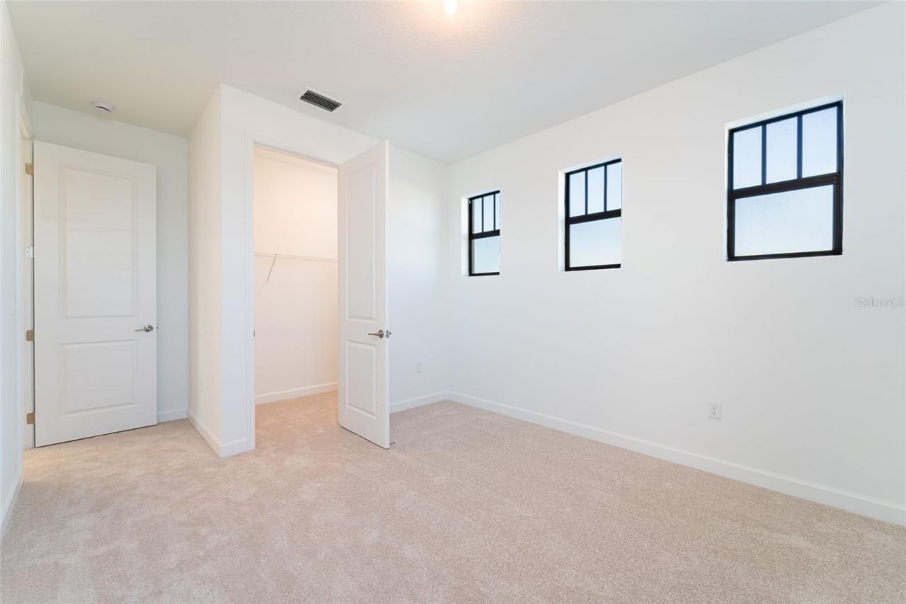 449 SE Fascino Circle, Port Saint Lucie, FL 34984 Photo