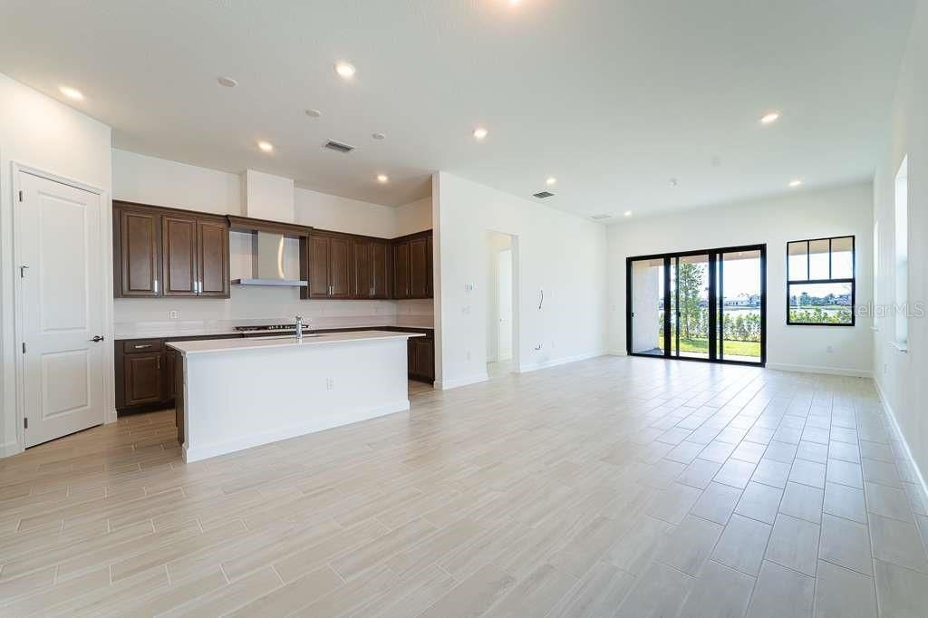 449 SE Fascino Circle, Port Saint Lucie, FL 34984 Photo