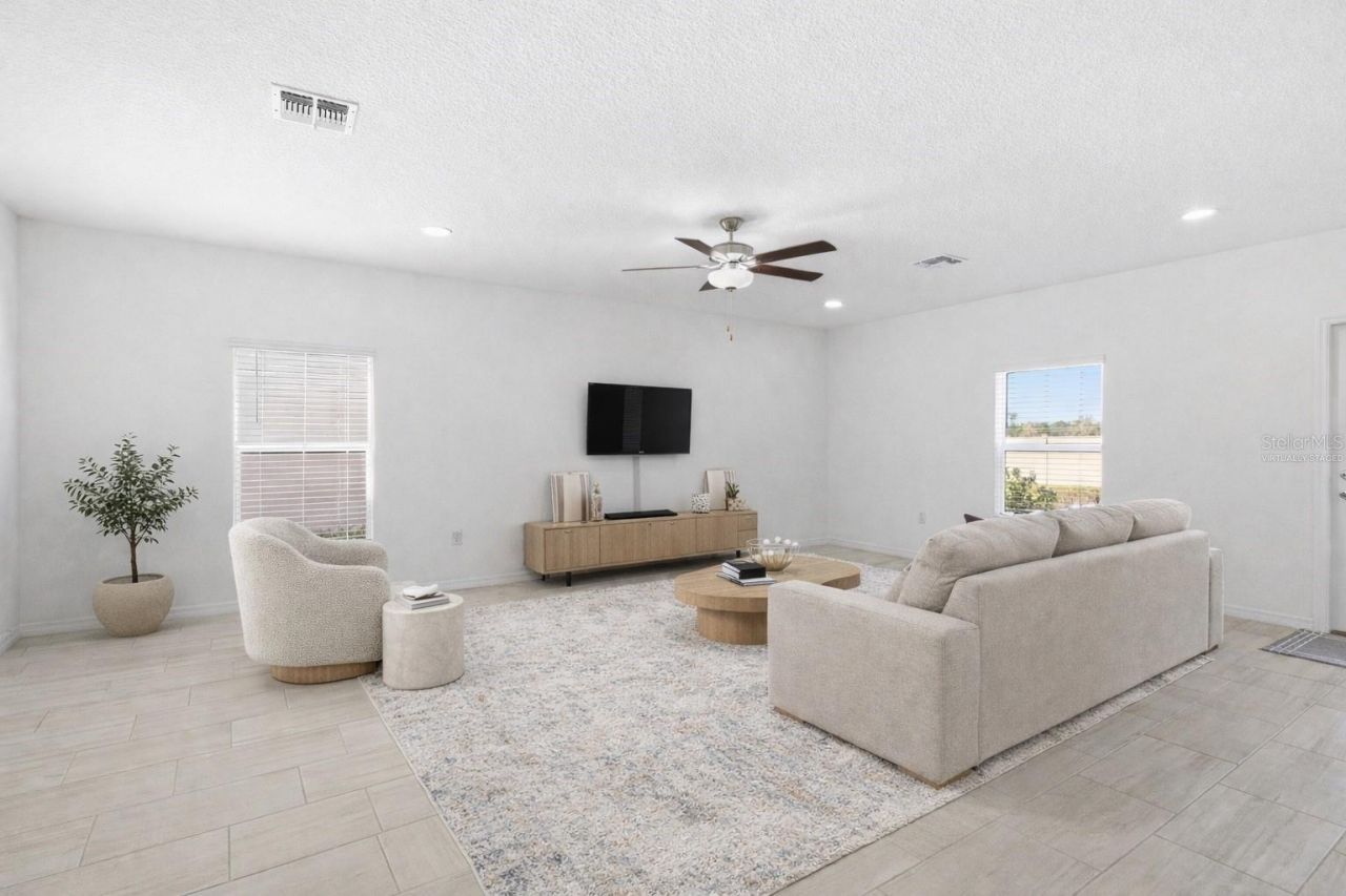 35132 Ackley Trace, Zephyrhills, FL 33541 Photo