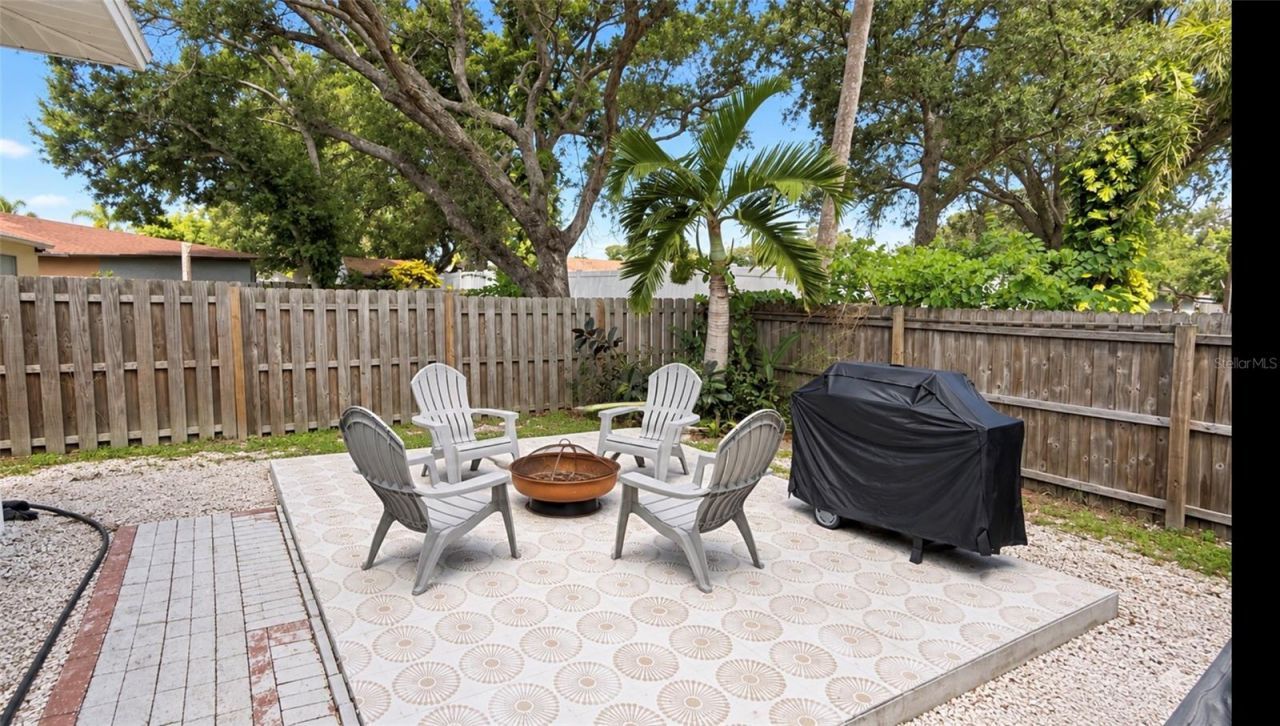 2343 Eugene Street, Sarasota, FL 34231 Photo