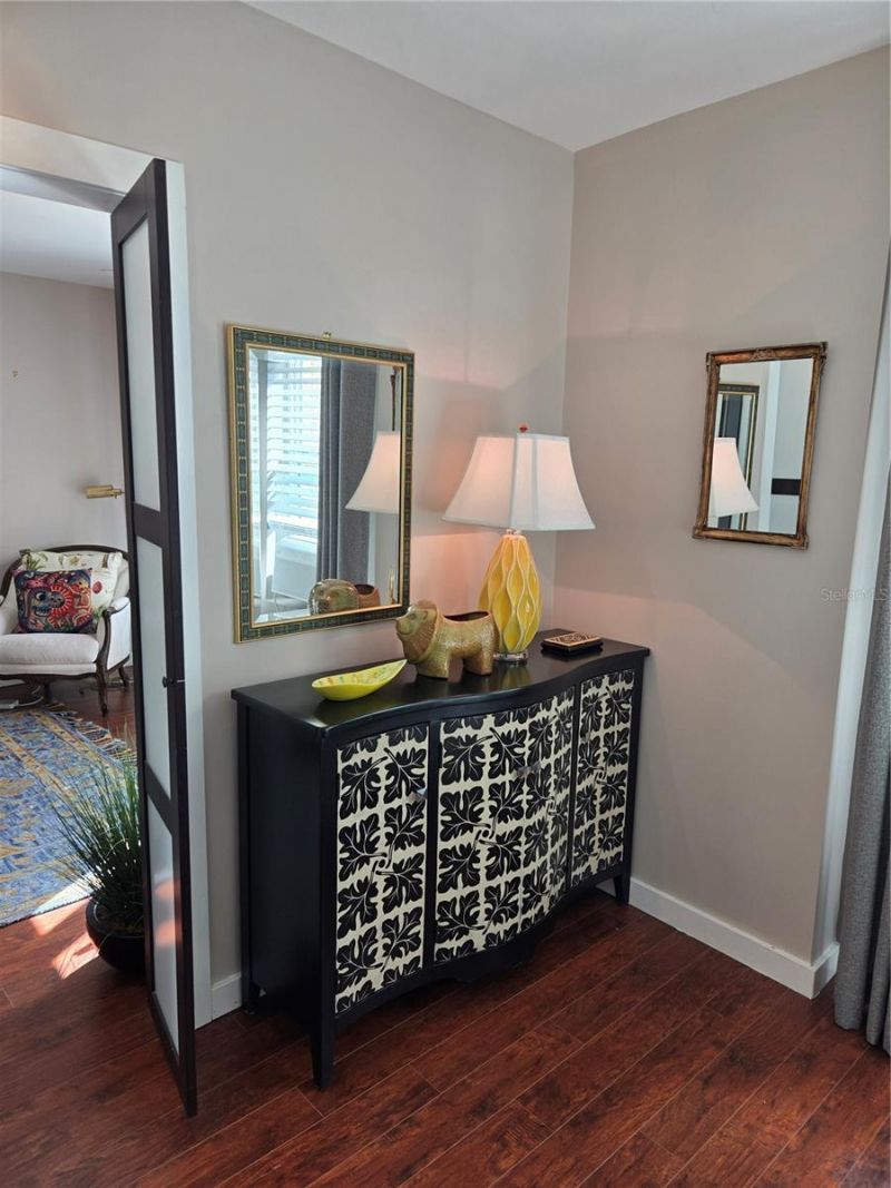 130 4th Avenue N, Unit 615, Saint Petersburg, FL 33701 Photo