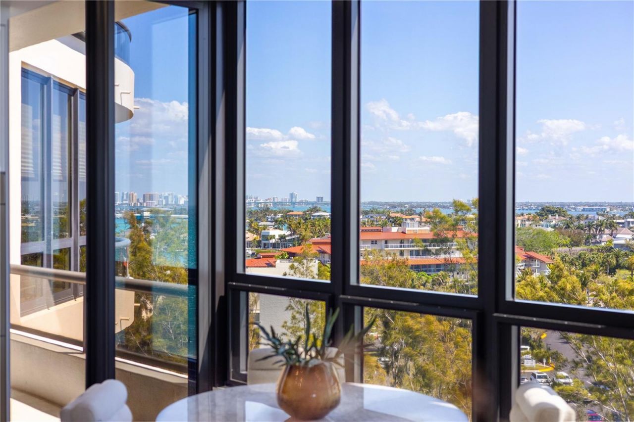 415 L Ambiance Drive, Unit A701, Longboat Key, FL 34228 Photo