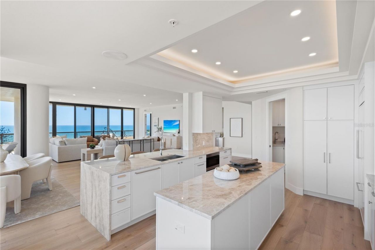 415 L Ambiance Drive, Unit A701, Longboat Key, FL 34228 Photo