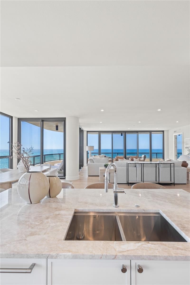 415 L Ambiance Drive, Unit A701, Longboat Key, FL 34228 Photo