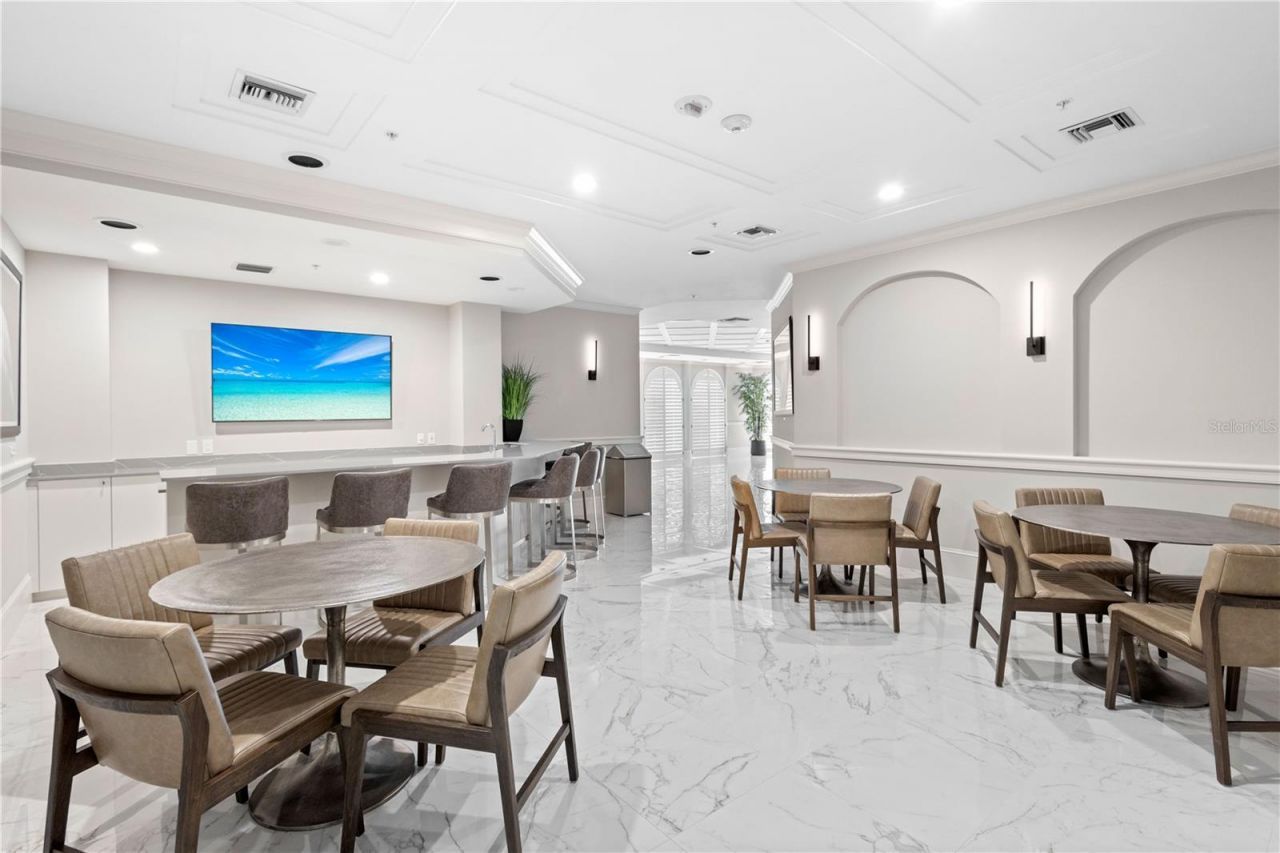 415 L Ambiance Drive, Unit A701, Longboat Key, FL 34228 Photo