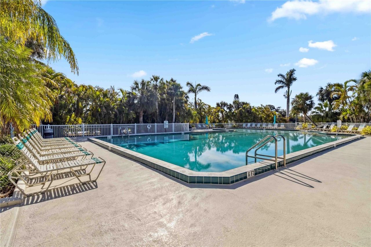 5547 Ashton Lake Drive, Unit 5547, Sarasota, FL 34231 Photo