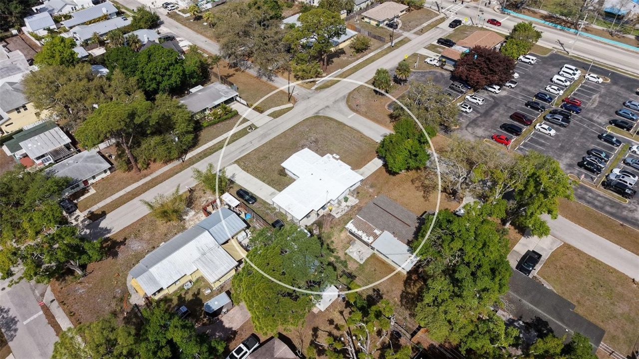 2600 Loma Linda Street , Sarasota, FL 34239 Photo