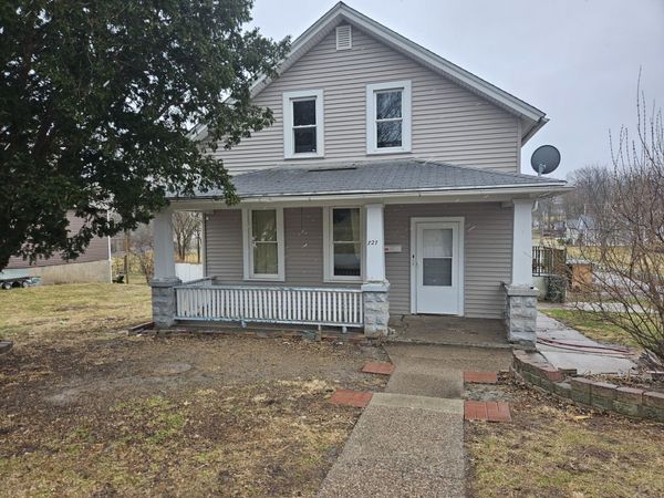 727 W 11th Street, Davenport, IA 52804