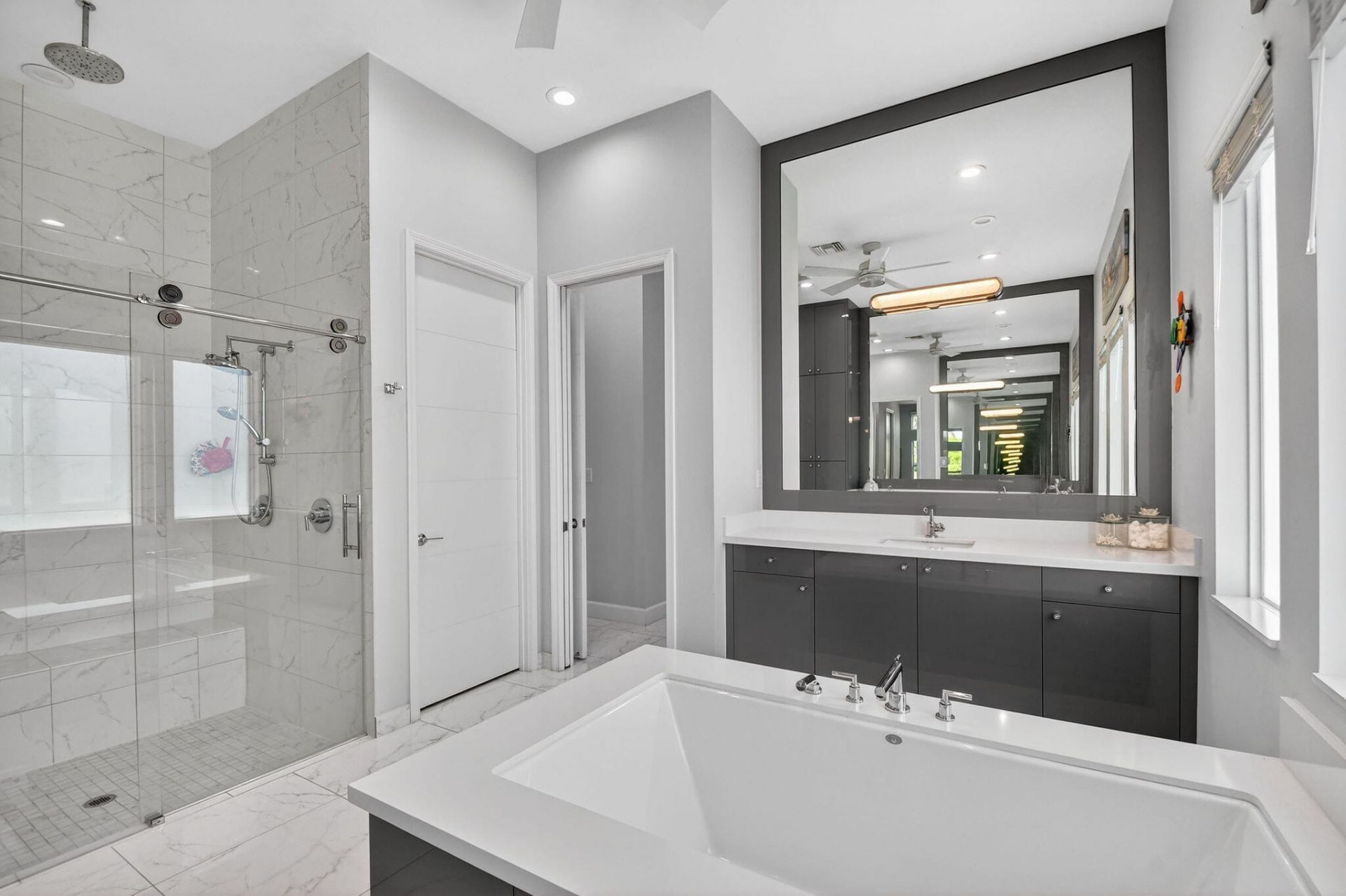 9193 Seahorse Bay Drive, Boynton Beach, FL 33473 Photo