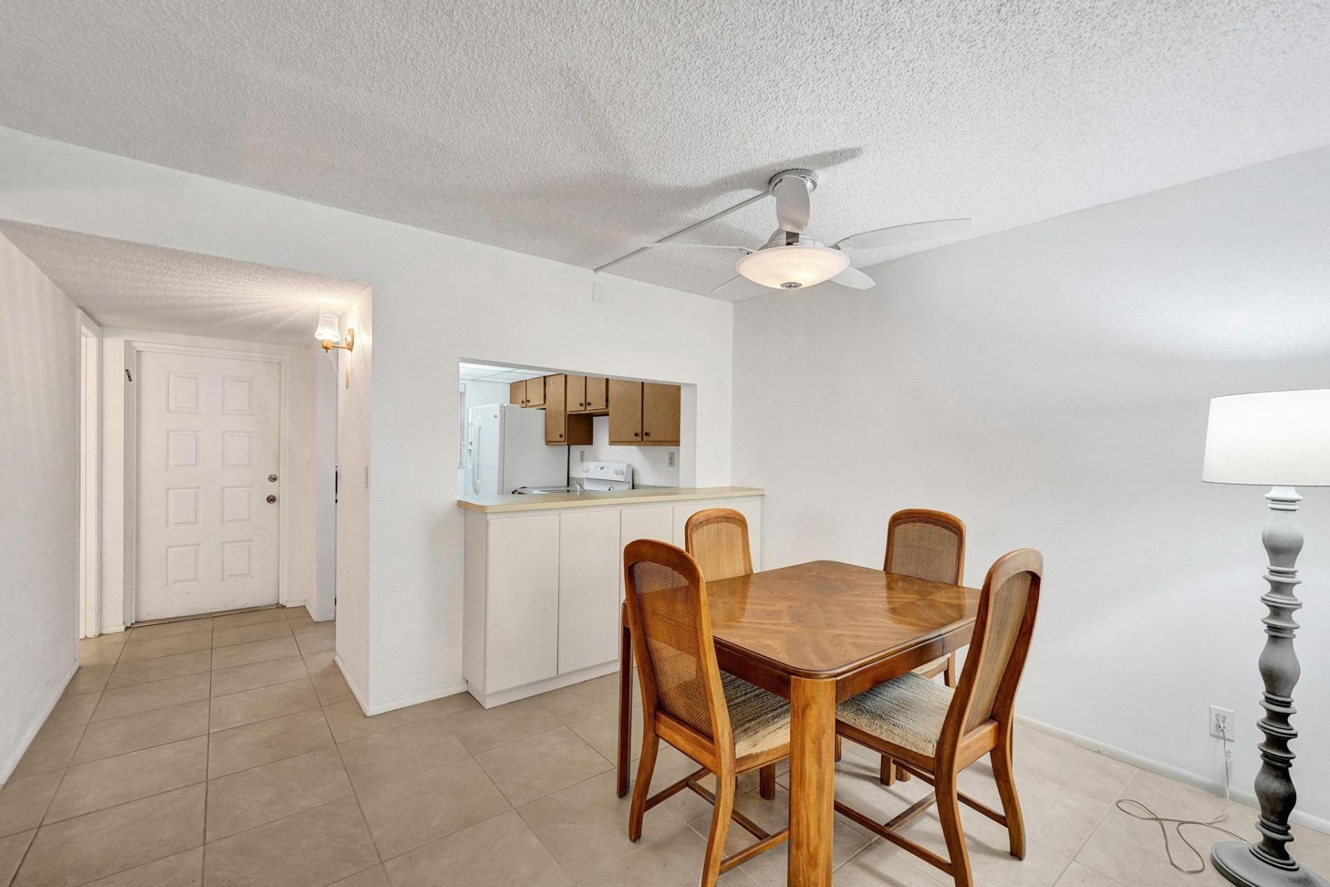 9531 Seagrape Drive, Unit 305, Davie, FL 33324 Photo