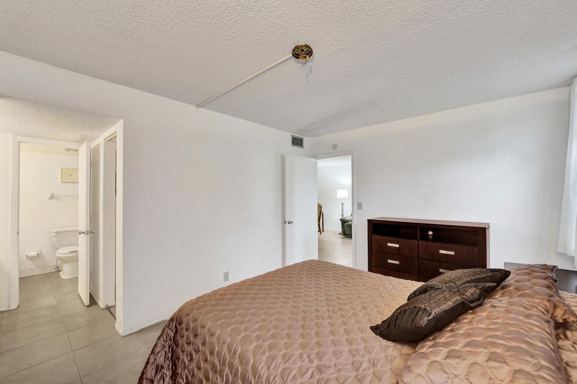 9531 Seagrape Drive, Unit 305, Davie, FL 33324 Photo