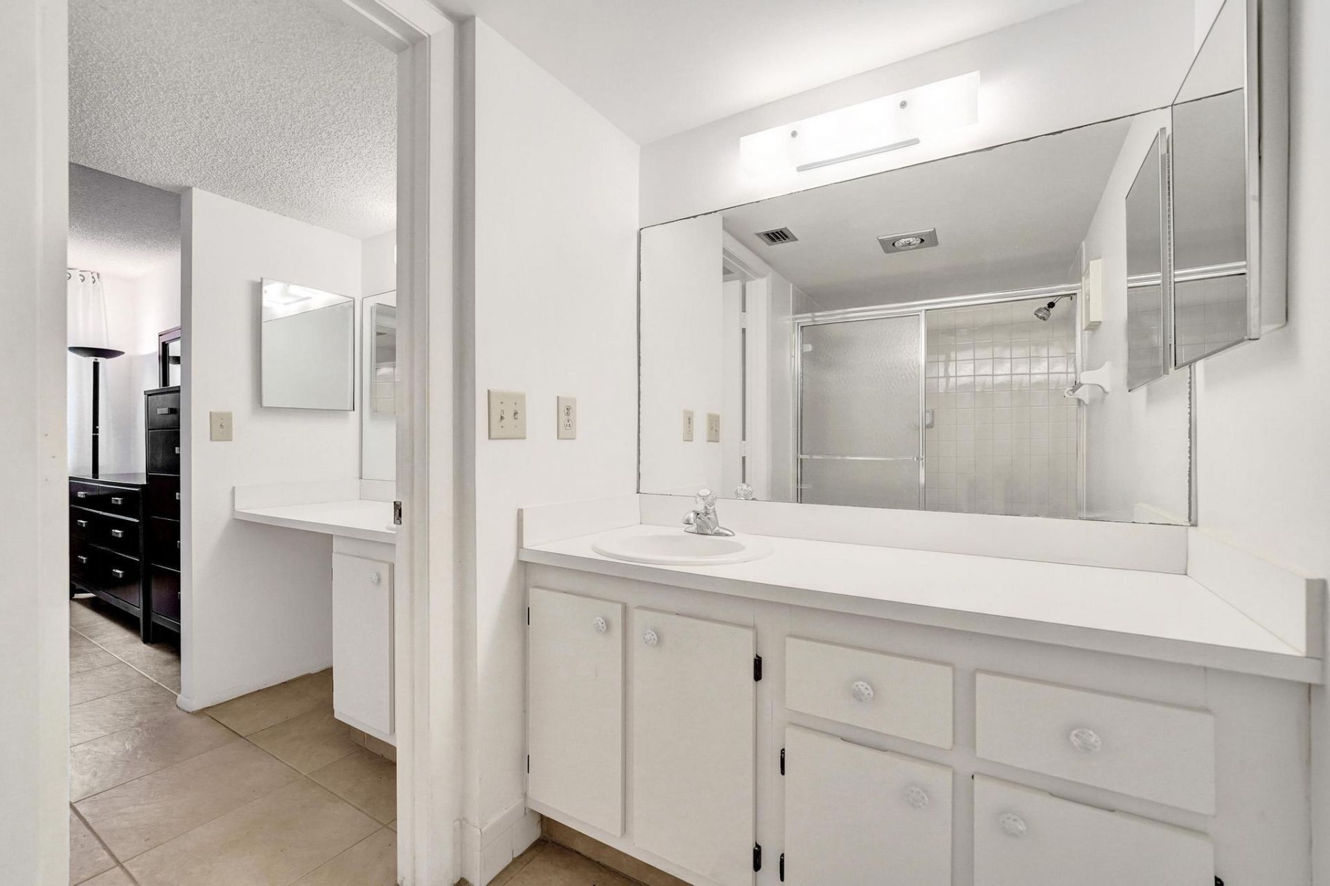 9531 Seagrape Drive, Unit 305, Davie, FL 33324 Photo