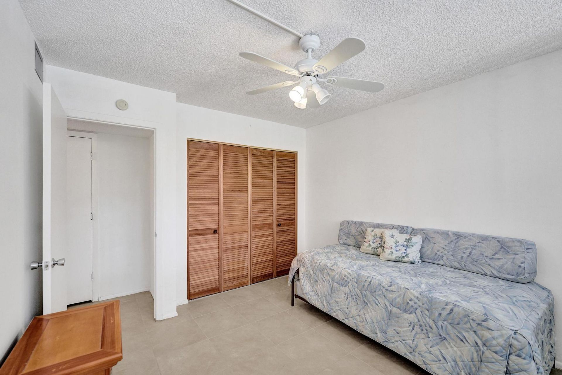 9531 Seagrape Drive, Unit 305, Davie, FL 33324 Photo