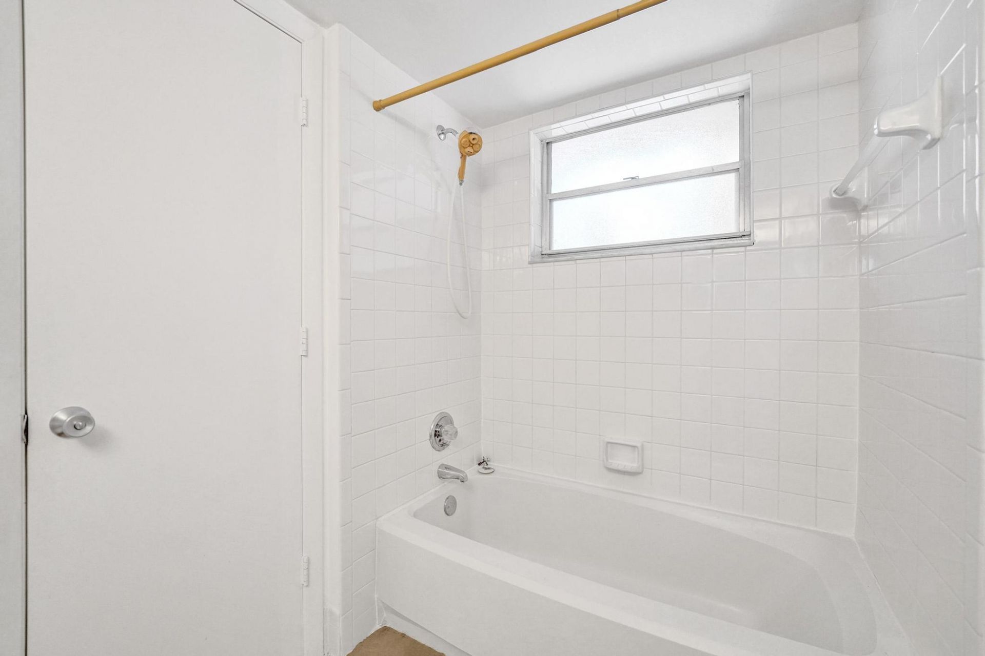 9531 Seagrape Drive, Unit 305, Davie, FL 33324 Photo