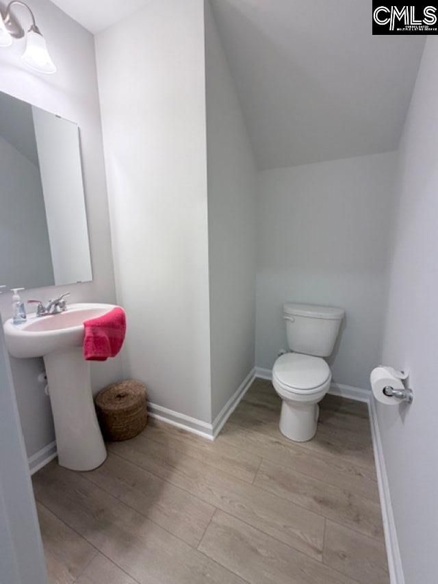 2006 Skyline Road Photo 9