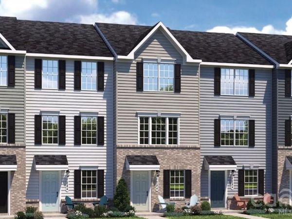 4149 Vallhorn Lane, Charlotte, NC 28213