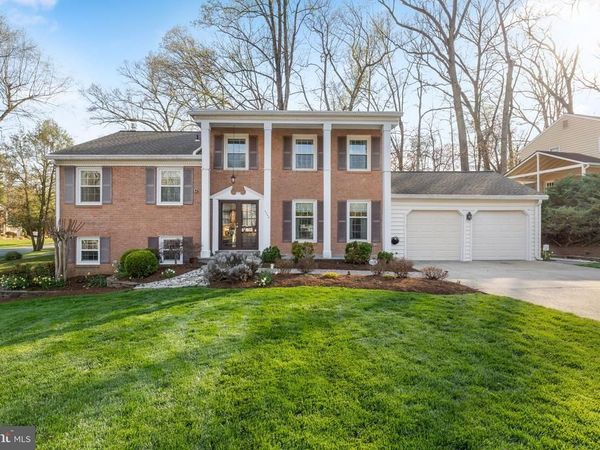 4500 WAKEFIELD DRIVE, ANNANDALE, VA 22003