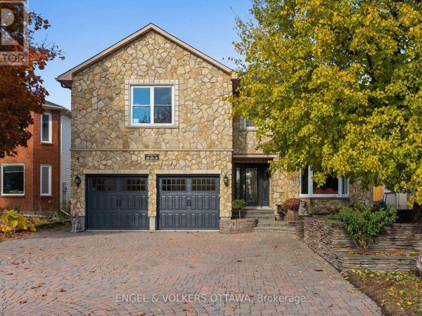 563 Merkley Drive , Ottawa, ON K4A1V9