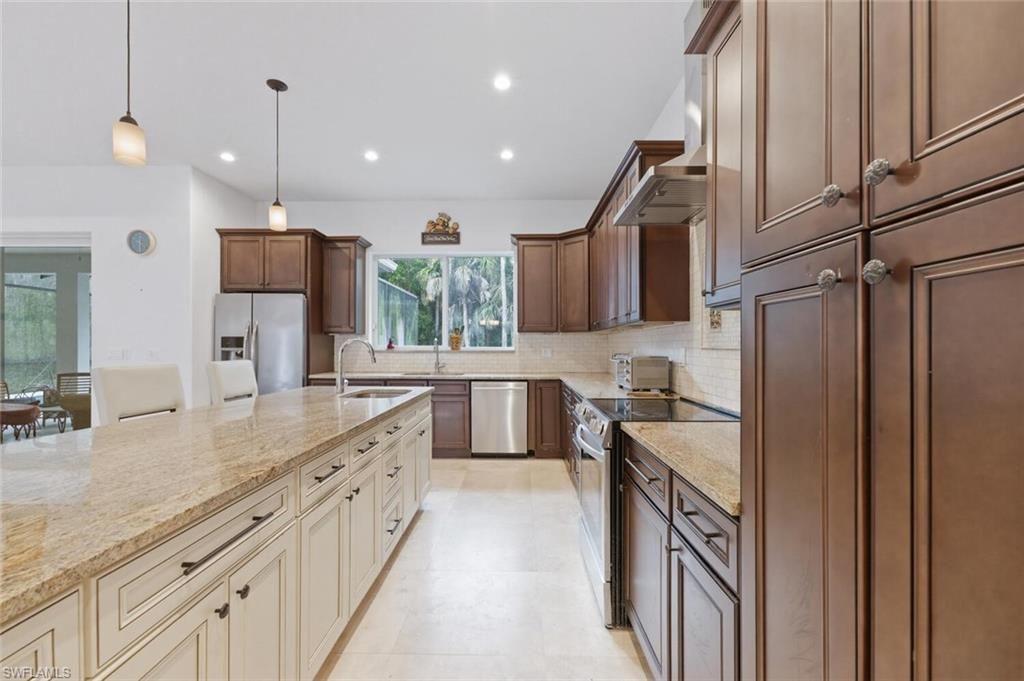 181 35th Ave Ne, Naples, FL 34120 Photo