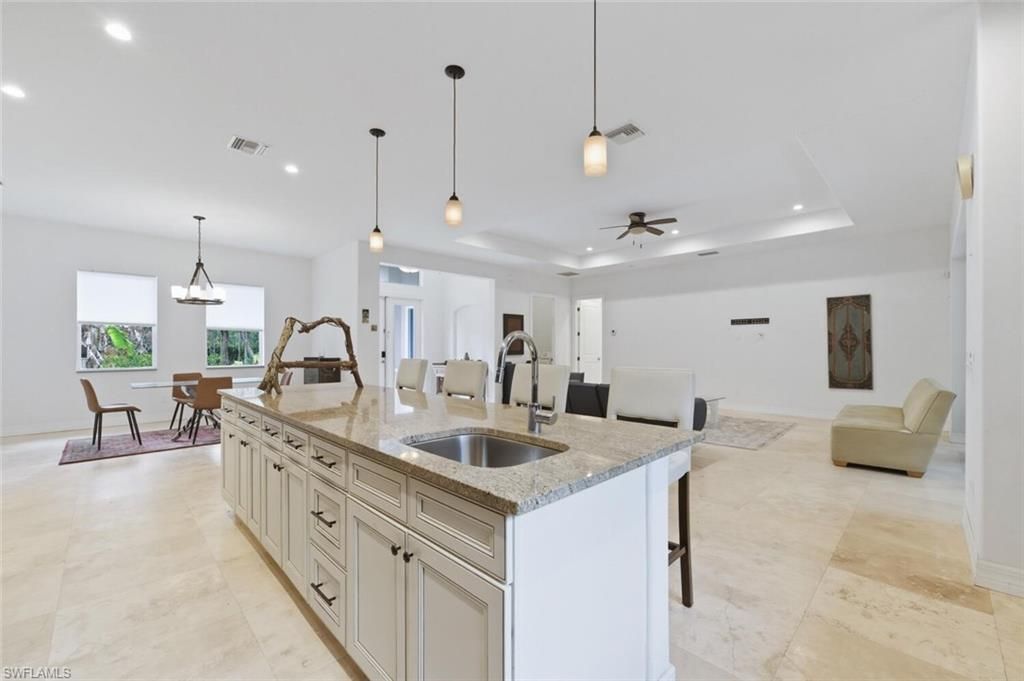 181 35th Ave Ne, Naples, FL 34120 Photo