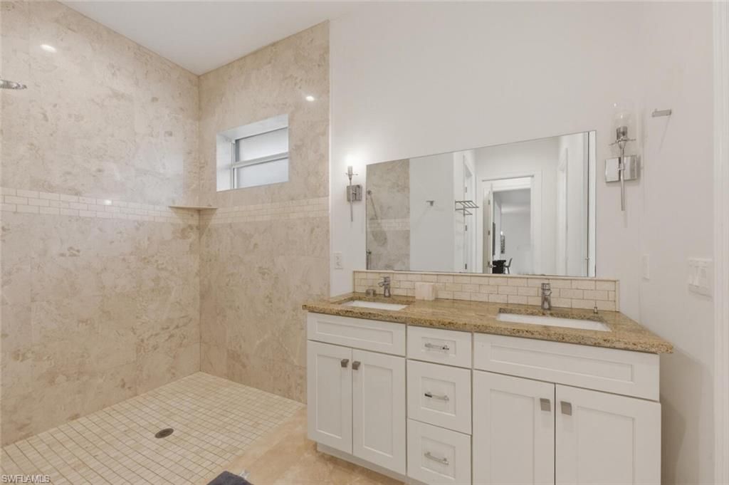 181 35th Ave Ne, Naples, FL 34120 Photo