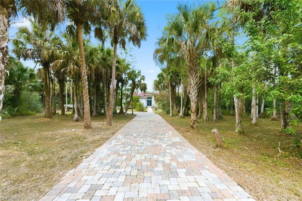 181 35th Ave Ne, Naples, FL 34120 Photo