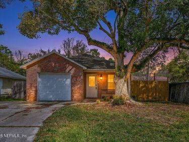 8231 SUSIE Street, Jacksonville, FL 32210