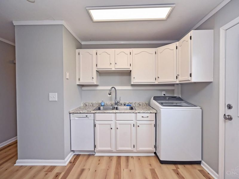 11992 Pippin Road, Colerain Township, OH 45231 Photo 14