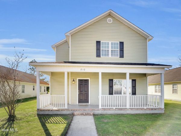 810 Main Street, Maysville, NC 28555