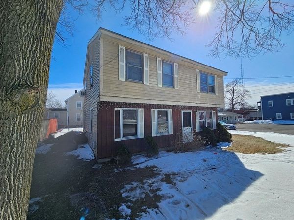 657-659 Springfield St, Agawam, MA 01030