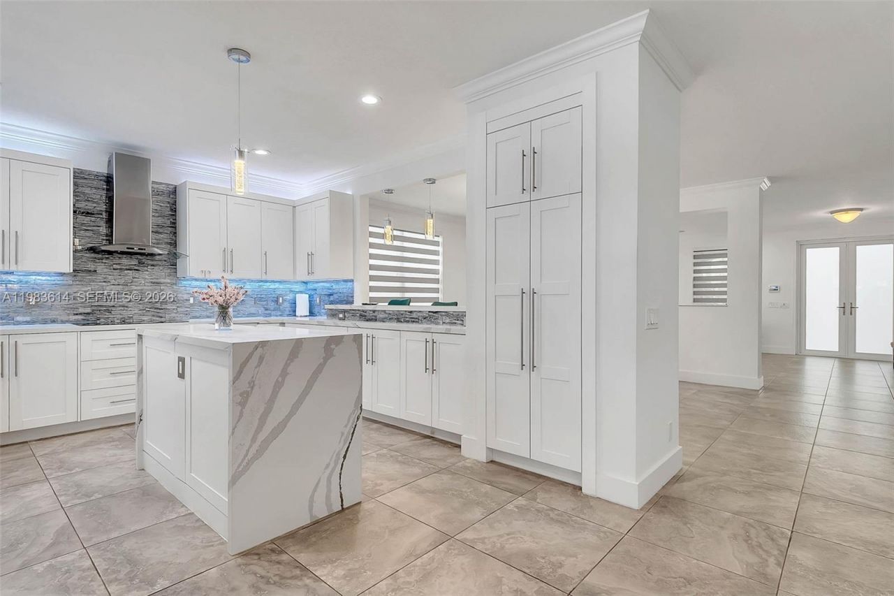 2354 Quail Roost Dr, Weston, FL 33327 Photo