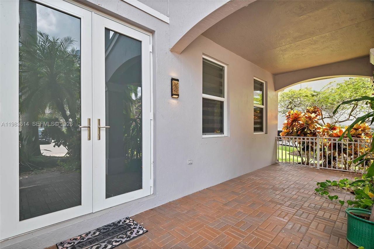 2354 Quail Roost Dr, Weston, FL 33327 Photo