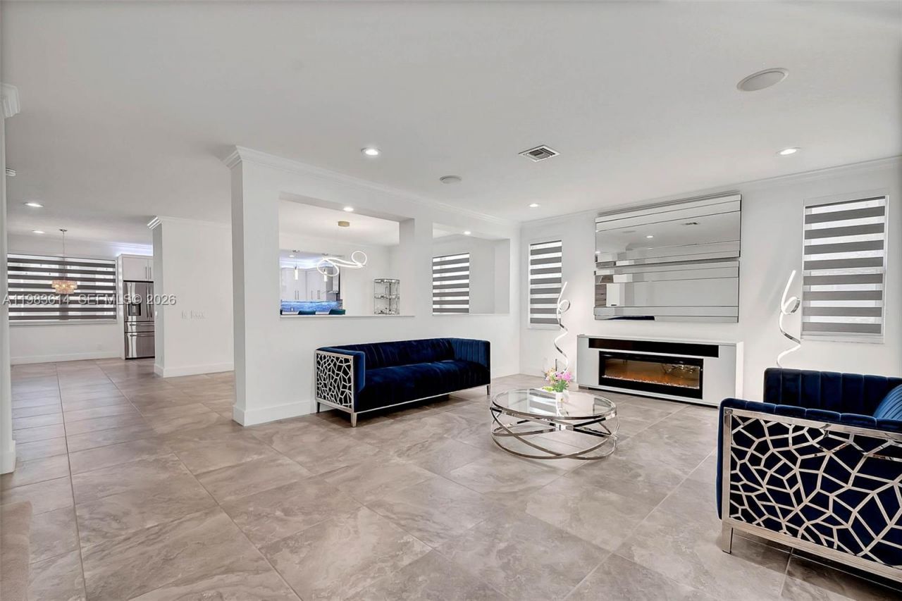 2354 Quail Roost Dr, Weston, FL 33327 Photo