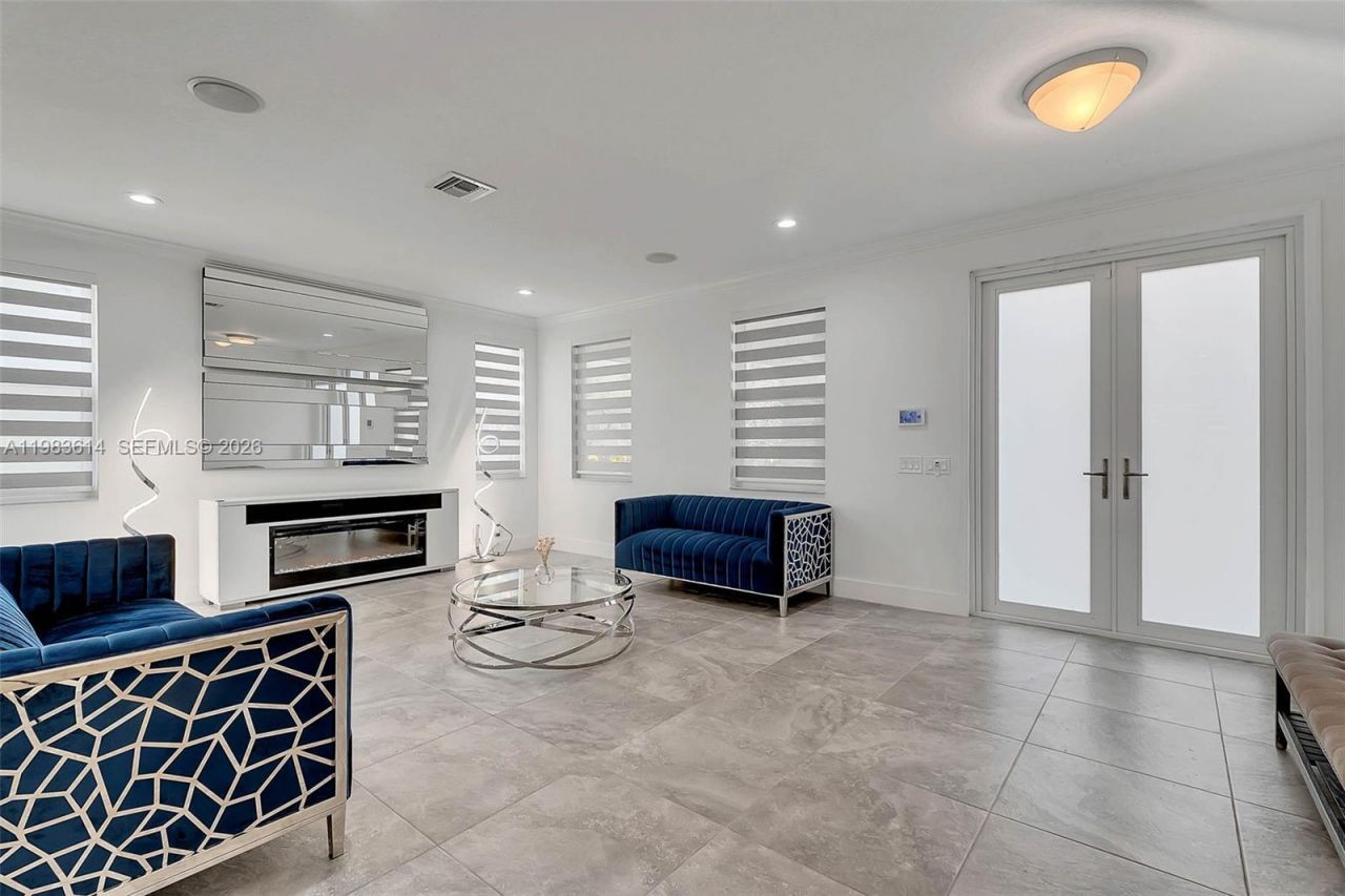 2354 Quail Roost Dr, Weston, FL 33327 Photo