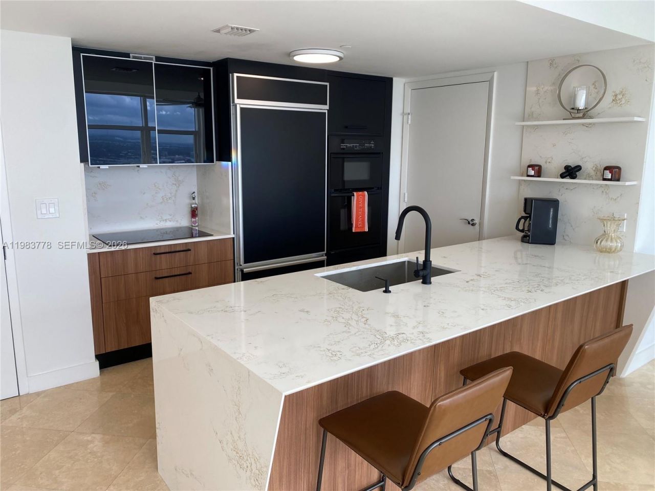 1830 S Ocean Dr, Unit 3507, Hallandale Beach, FL 33009 Photo