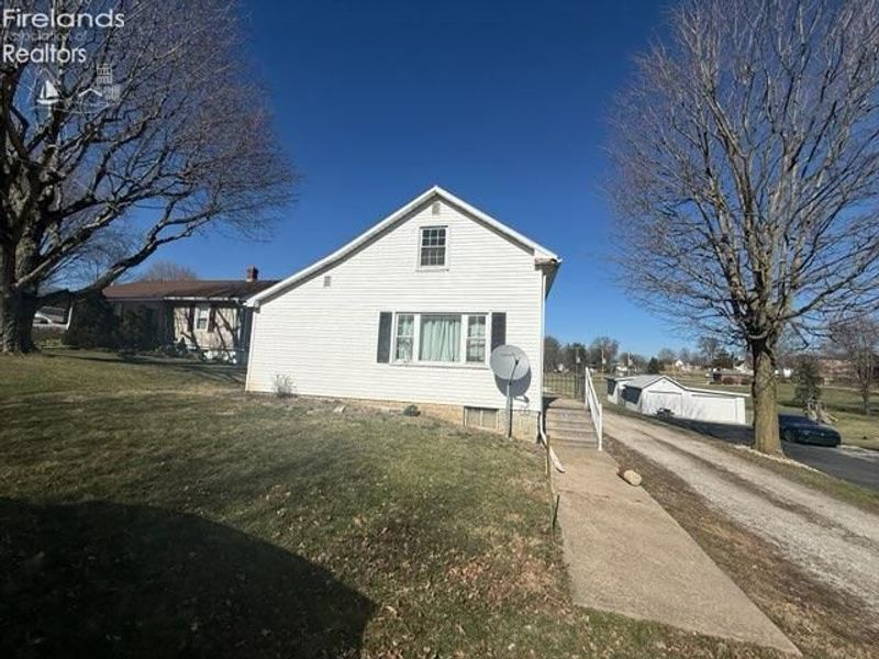 98 Adams Street, McCutchenville, OH 44844 Photo 1