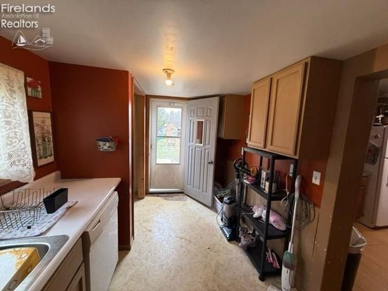 98 Adams Street, McCutchenville, OH 44844 Photo 8