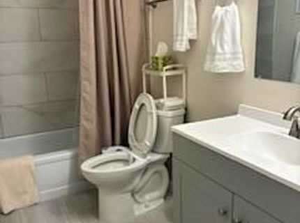 2955 Lakeside Drive, Unit 136, Reno, NV 89509 Photo