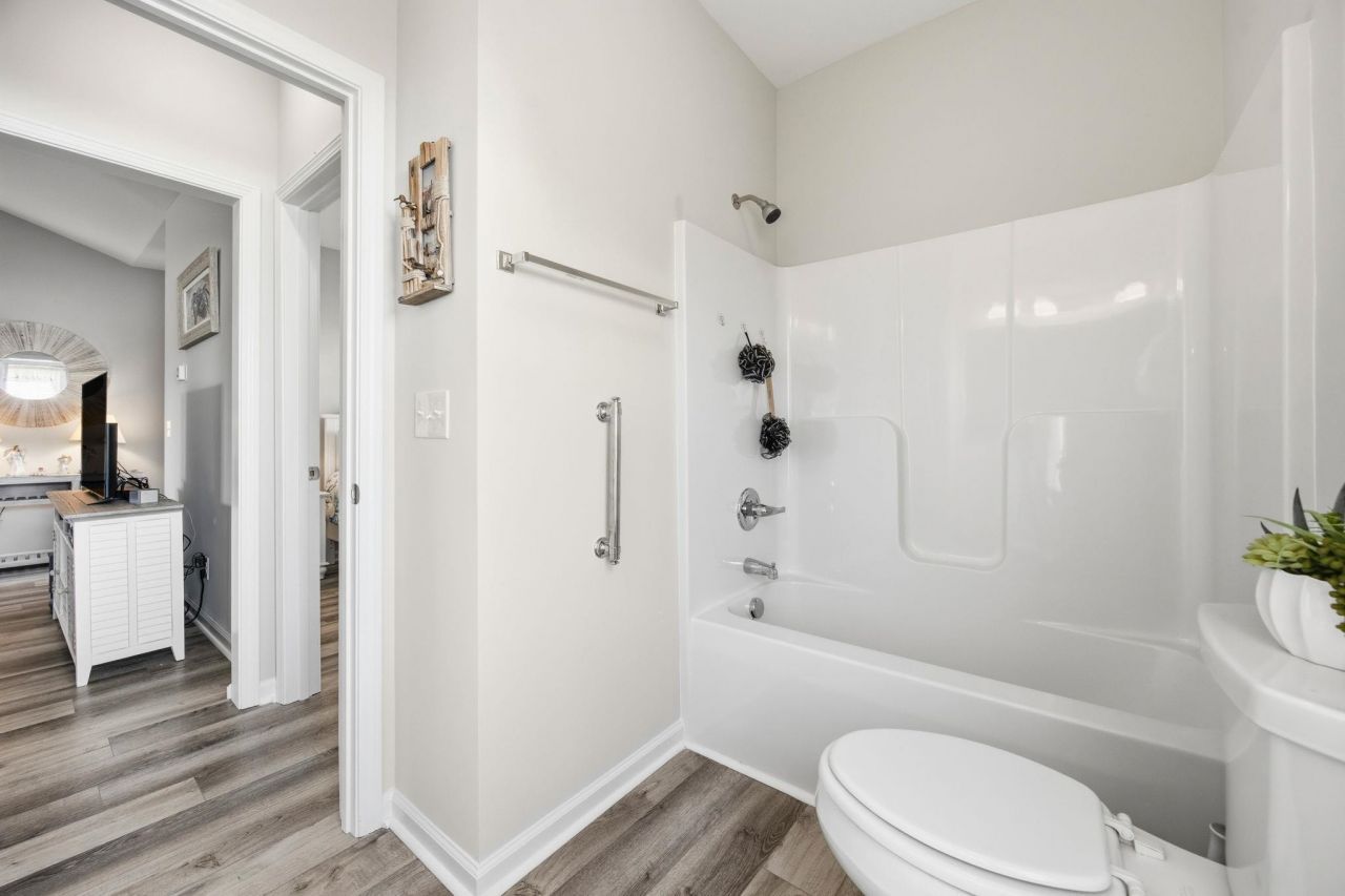 604 Lavatera Ct. Photo 30