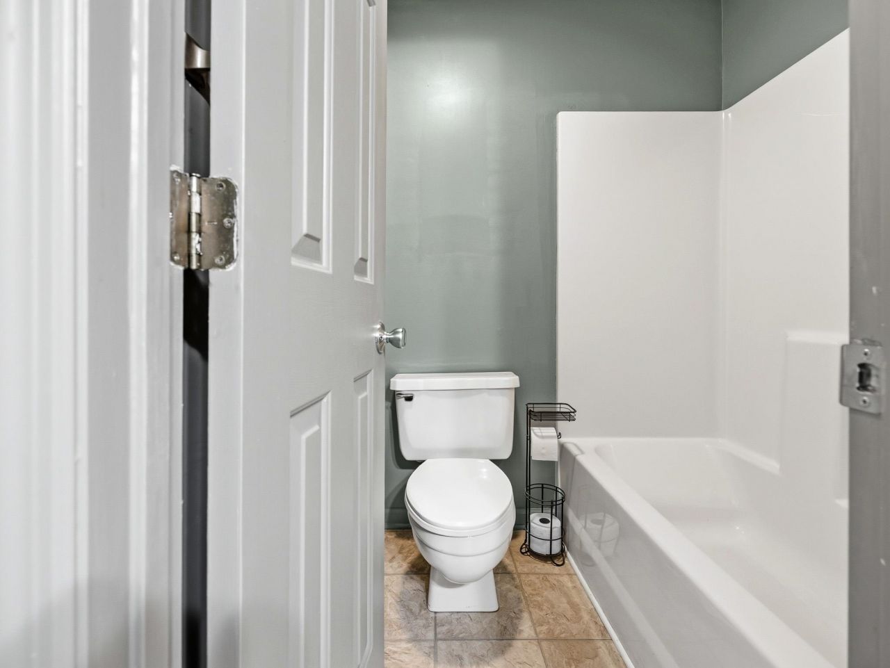 453 Red River Ct. Photo 28