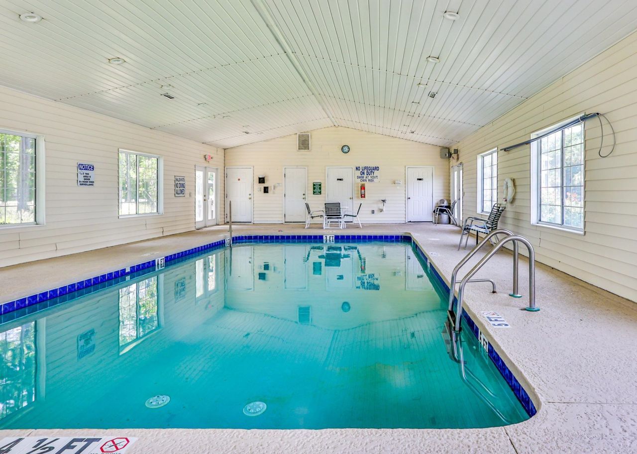 453 Red River Ct. Photo 4