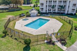 453 Red River Ct. photo 4