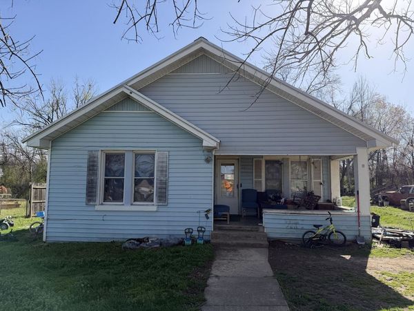 690 PATTERSON RD, Savannah, TN 38372