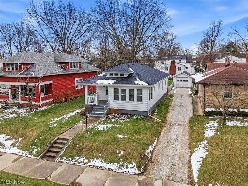 1156 Parkside Drive, Alliance, OH 44601 Photo 3