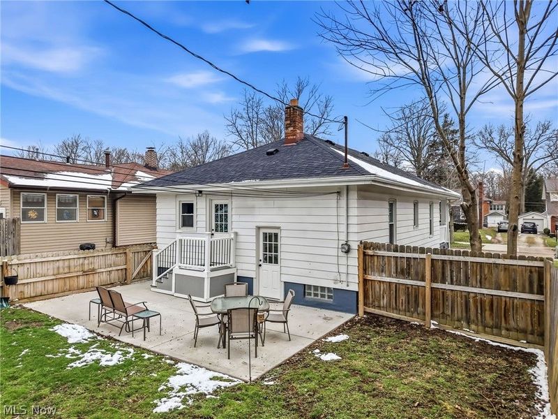 1156 Parkside Drive, Alliance, OH 44601 Photo 6