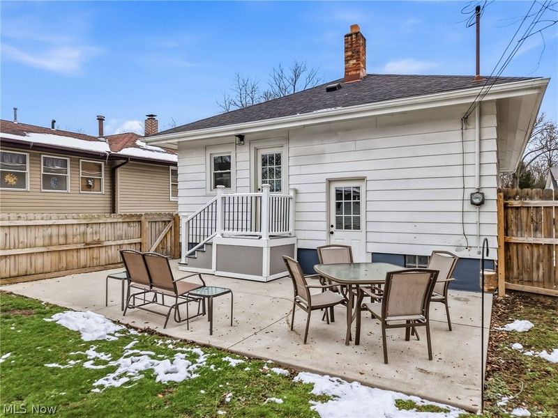 1156 Parkside Drive, Alliance, OH 44601 Photo 8